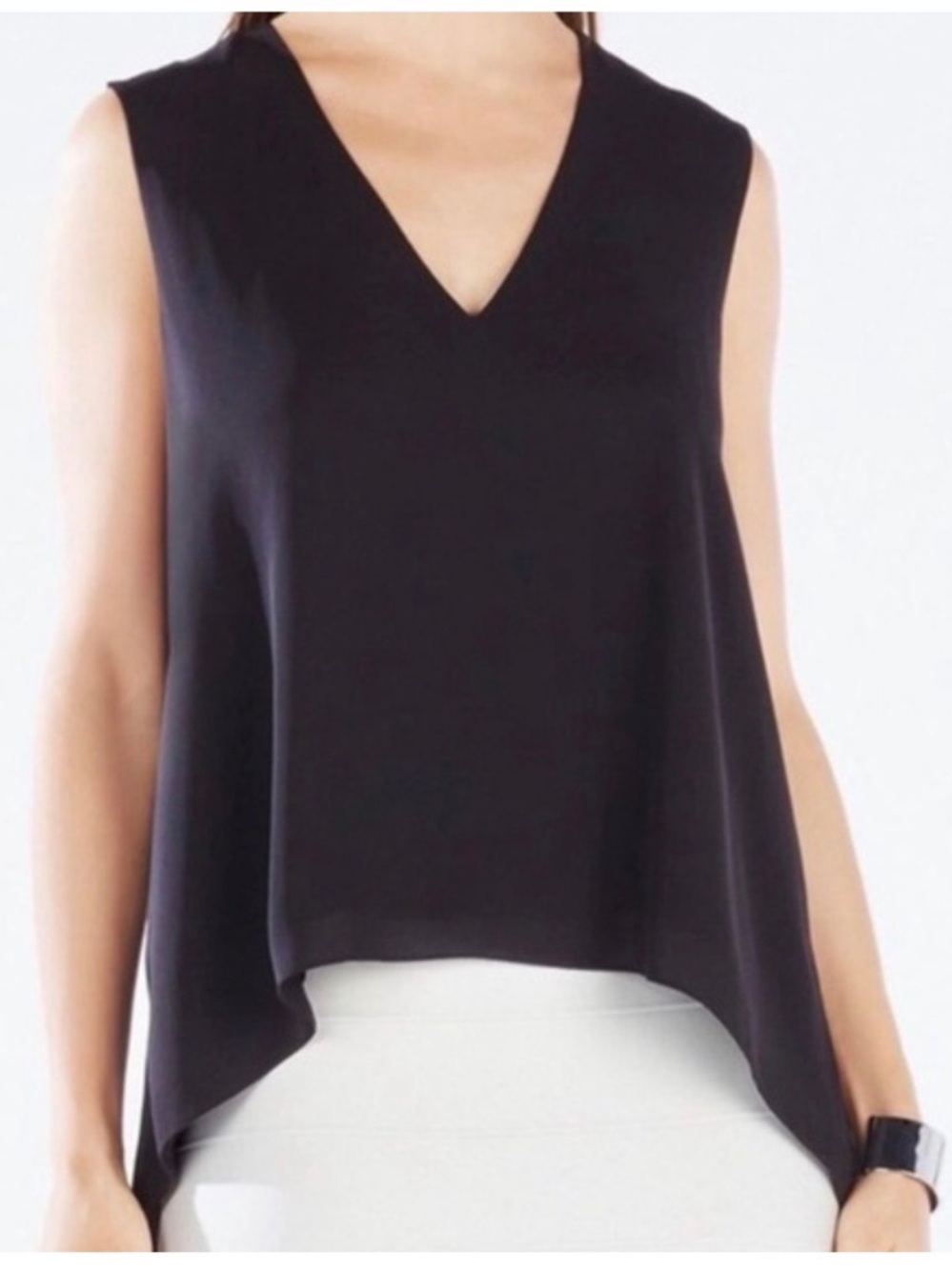 BCBGMaxAzria Black Sleeveless V-Neck Draped Tank